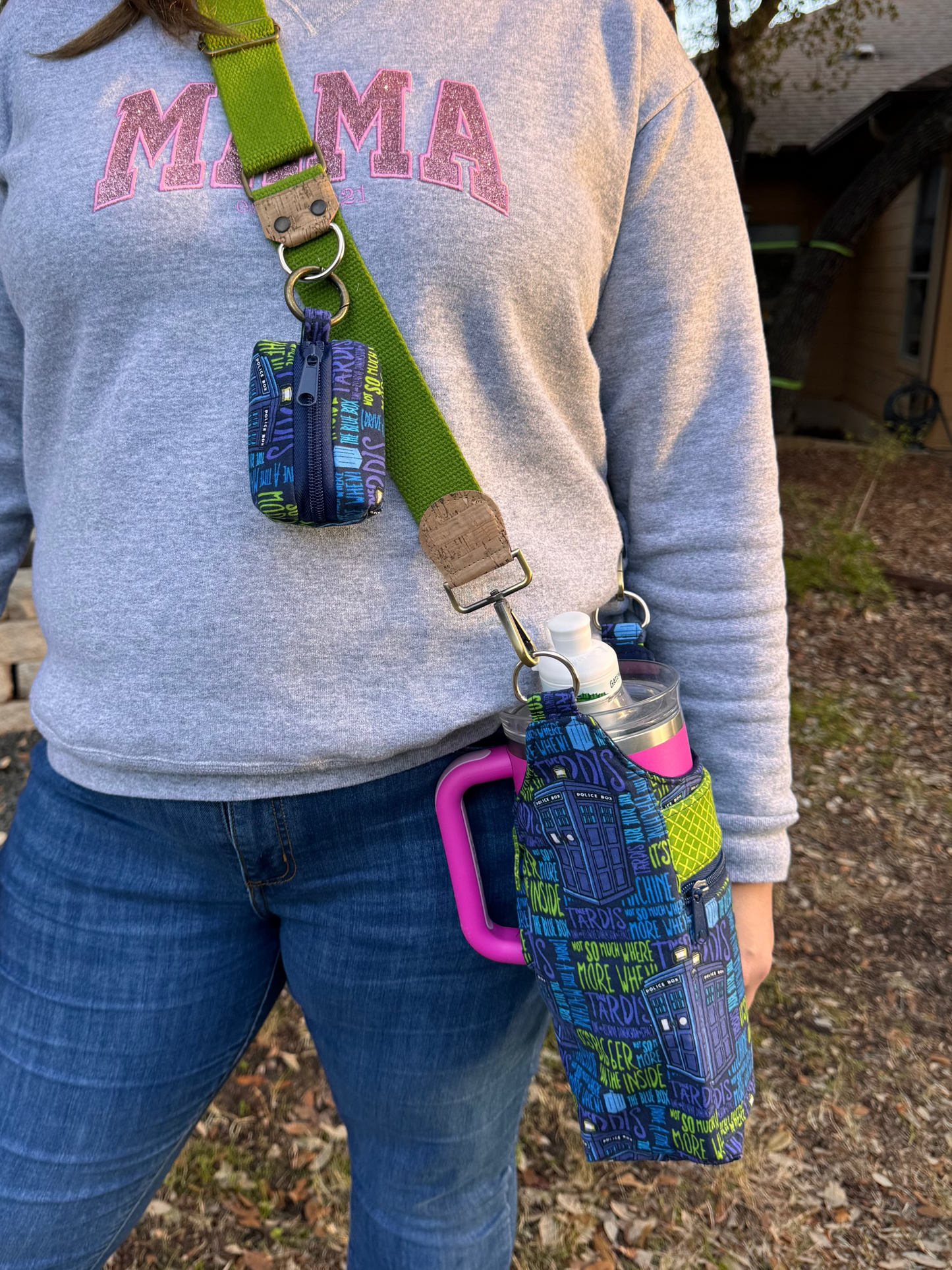Sip & Stroll Crosbody - Time Traveler's Blue
